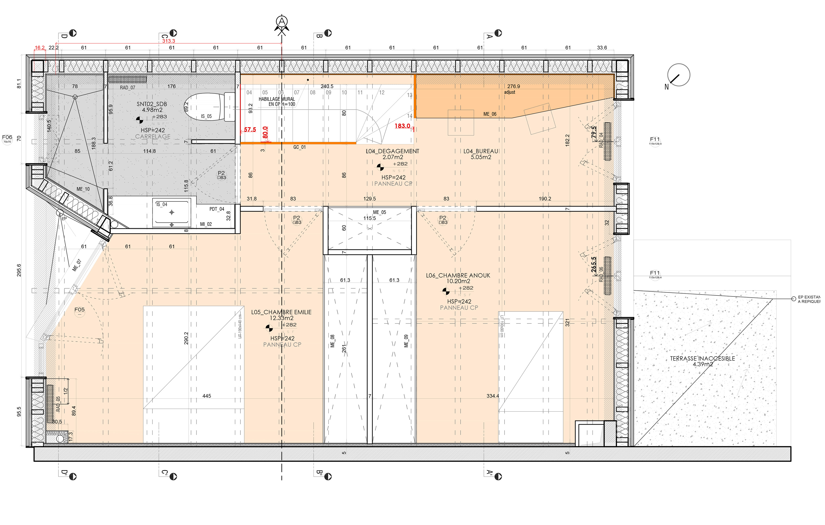 Maison E.